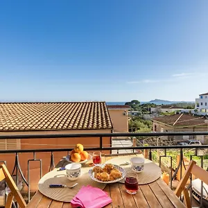 Vista Mare Con Giardino Appartamento